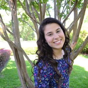 Meet your Posher, Evie